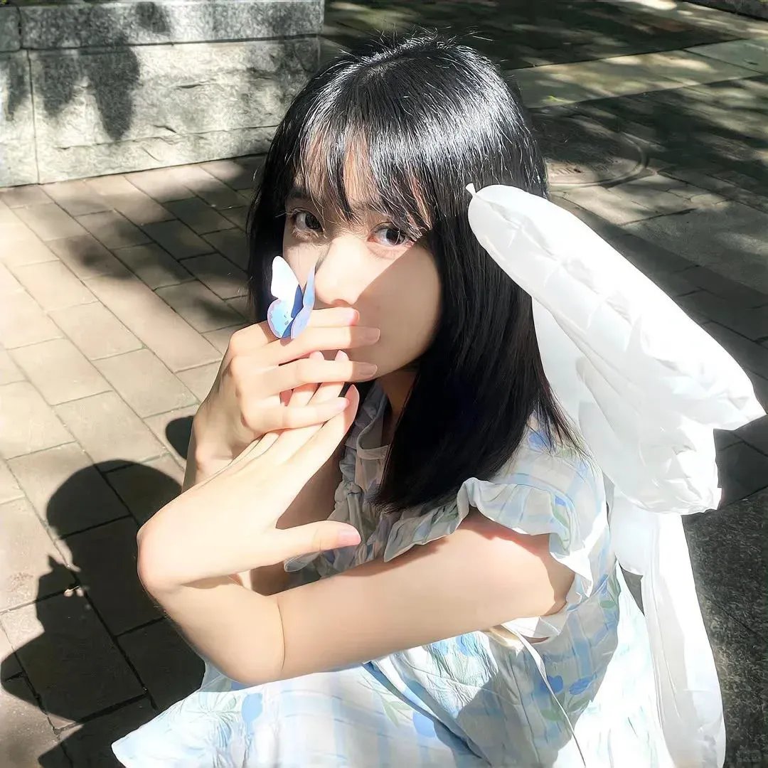 爱慕封面