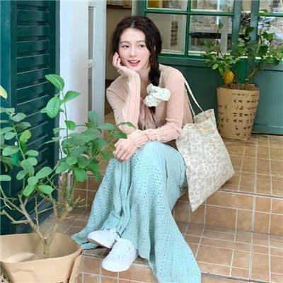 穿书女配恋爱了封面